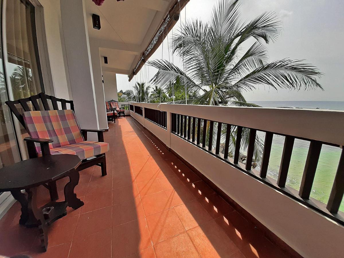 La Veranda Di Serena Unawatuna Kültér fotó